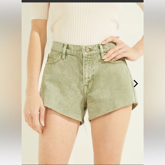 Guess Marino Shorts NWT Sz 31 Verve green - Picture 1 of 12